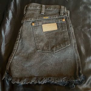 Dark brown/black wrangler high waisted jean shorts